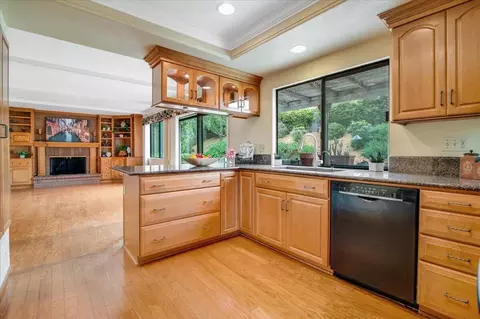 Kitchen - 4603 Falcon Dr, Lompoc, CA 93436 photo 3 of 3
