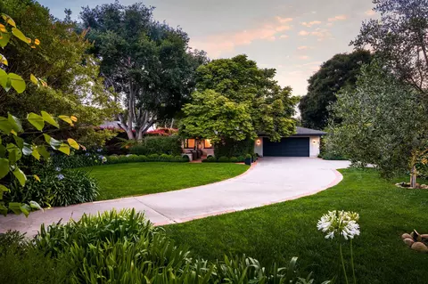 135 Pomar Ln, Montecito, CA 93108