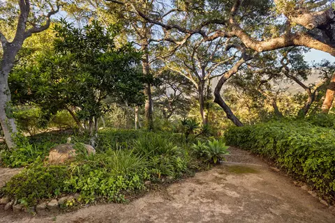 Exterior - 937 Arcady Rd, Montecito, CA 93108 photo 5 of 10