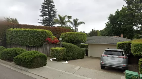 515 Alegria Rd, Santa Barbara, CA 93105
