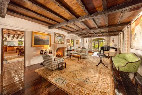 Living - 818 San Ysidro Ln, Montecito, CA 93108 photo 1 of 4