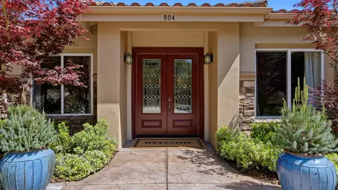 804 Creekside Pl, Solvang, CA 93463