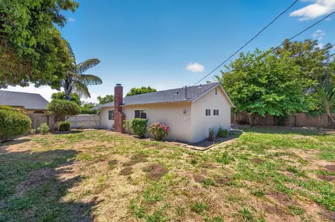 Exterior - 4768 Sterling Way, Carpinteria, CA 93013 photo 6 of 9
