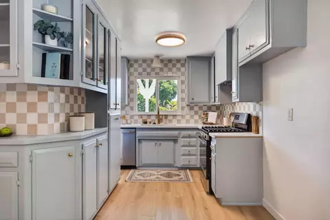Kitchen - 4768 Sterling Way, Carpinteria, CA 93013 photo 1 of 2