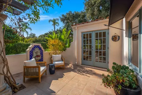 Exterior - 99 La Vuelta Rd, Montecito, CA 93108 photo 8 of 10