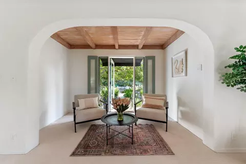 Entry Way - 99 La Vuelta Rd, Montecito, CA 93108 photo 1 of 2