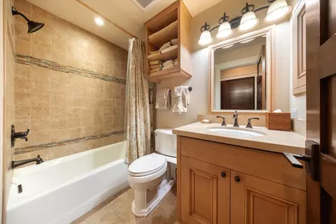 Bath - 416 Camphor Pl, Montecito, CA 93108 photo 4 of 4