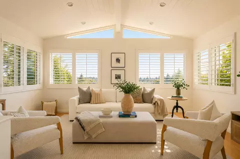 2128 Red Rose Way, Santa Barbara, CA 93109