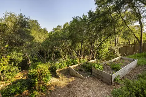 Exterior - 746 Westmont Rd, Montecito, CA 93108 photo 12 of 18