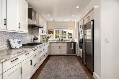Kitchen - 746 Westmont Rd, Montecito, CA 93108 photo 1 of 1