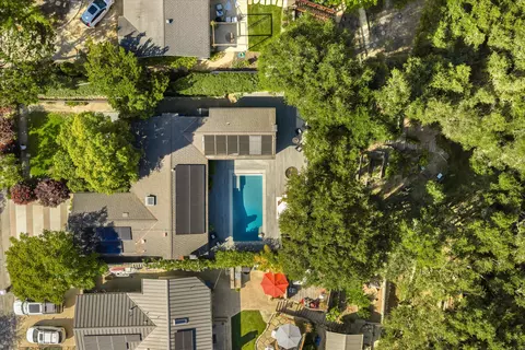 View/Area - 746 Westmont Rd, Montecito, CA 93108 photo 1 of 5