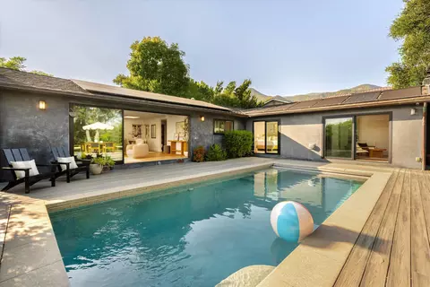 Exterior - 746 Westmont Rd, Montecito, CA 93108 photo 2 of 18