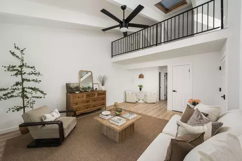 864 Highland Dr #6, Santa Barbara, CA 93109