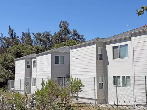 Exterior - 5615 Carpinteria Ave, Carpinteria, CA 93013 photo 4 of 5