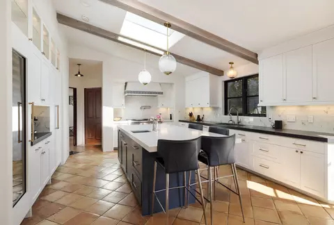 Kitchen - 195 Sheffield Dr, Montecito, CA 93108 photo 1 of 3