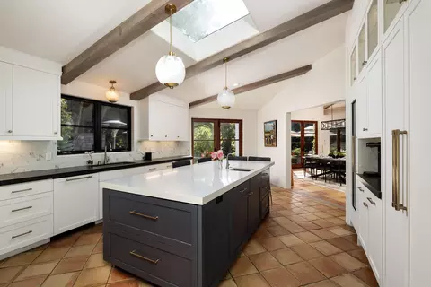 Kitchen - 195 Sheffield Dr, Montecito, CA 93108 photo 2 of 3