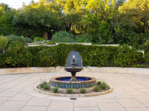 Exterior - 869 Knollwood Dr, Montecito, CA 93108 photo 7 of 9