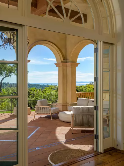 Exterior - 869 Knollwood Dr, Montecito, CA 93108 photo 3 of 9