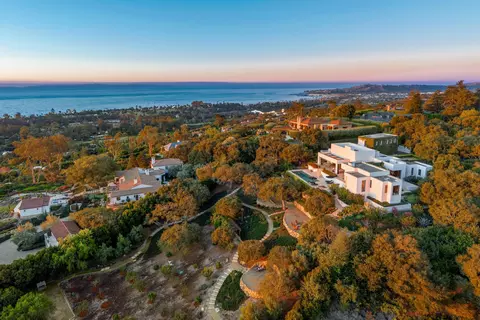 View/Area - 356 Woodley Rd, Montecito, CA 93108 photo 3 of 10