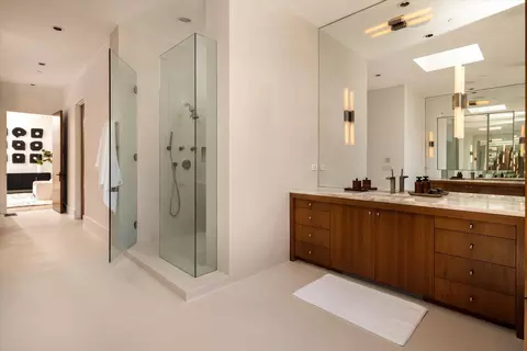 Bath - 356 Woodley Rd, Montecito, CA 93108 photo 3 of 3