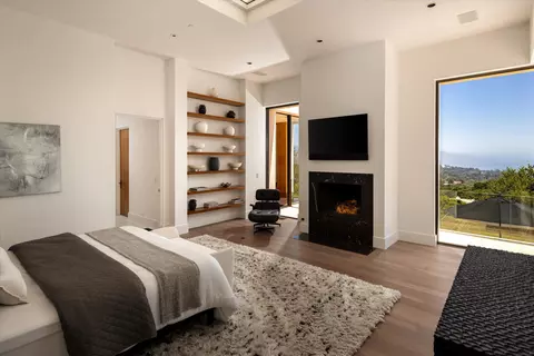 Bedroom - 356 Woodley Rd, Montecito, CA 93108 photo 4 of 7
