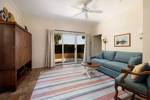 Living - 564 Crocker Sperry Dr, Montecito, CA 93108 photo 4 of 4
