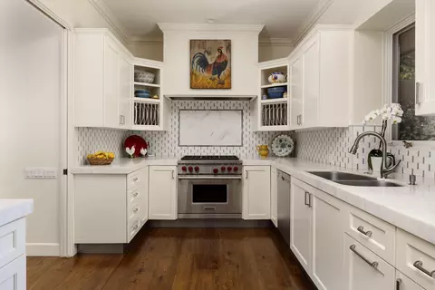 Kitchen - 564 Crocker Sperry Dr, Montecito, CA 93108 photo 1 of 2