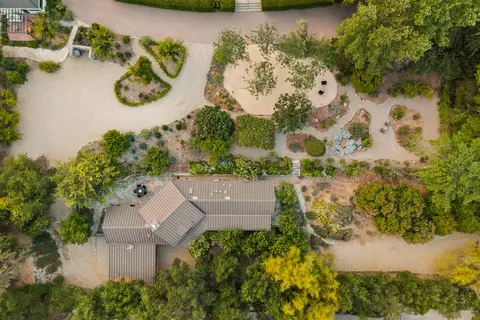 813 Country Club Rd, Ojai, CA 93023