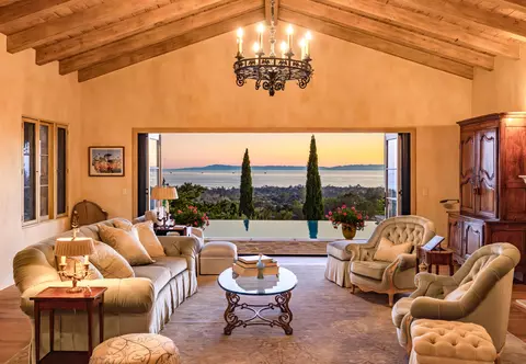 965 Brooktree Rd, Montecito, CA 93108