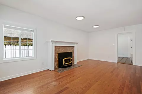 Living - 4928 8th St, Carpinteria, CA 93013 photo 2 of 3