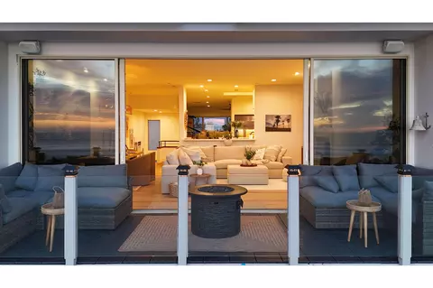 Exterior - 815 Mandalay Beach Rd, Oxnard, CA 93035 photo 2 of 3