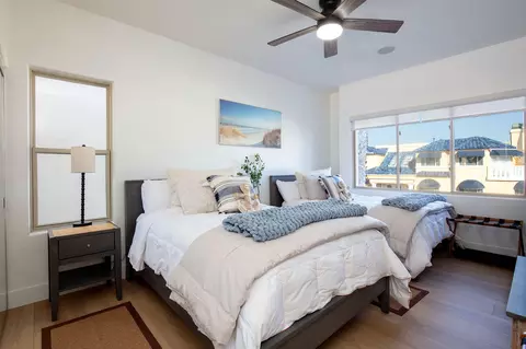 Bedroom - 815 Mandalay Beach Rd, Oxnard, CA 93035 photo 4 of 4