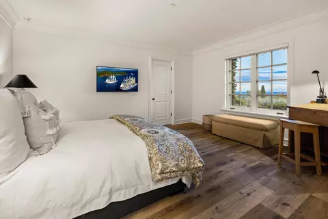 Bedroom - 1502 E Mountain Dr, Montecito, CA 93108 photo 6 of 6