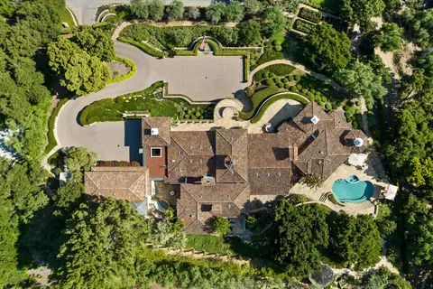 View/Area - 1502 E Mountain Dr, Montecito, CA 93108 photo 2 of 2