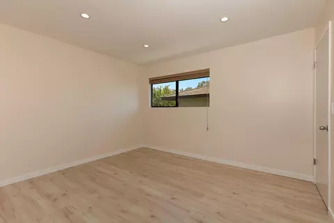 Bedroom - 4407 Catlin Cir UNIT B, Carpinteria, CA 93013 photo 3 of 3