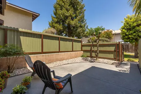 Exterior - 4407 Catlin Cir UNIT B, Carpinteria, CA 93013 photo 2 of 6