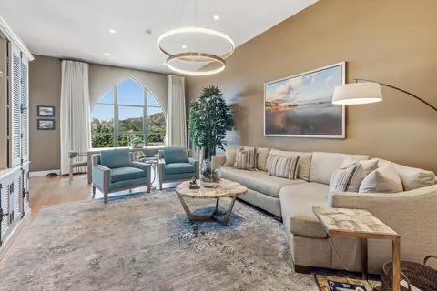 401 Chapala St #312, Santa Barbara, CA 93101