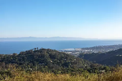 252 E Mountain Dr, Montecito, CA 93108 photo 8
