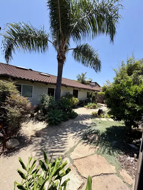 180 Kingston Ave #C, Goleta, CA 93117