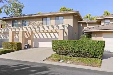 924 Sandberg Ln, Ventura, CA 93003