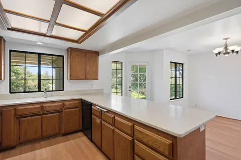 Kitchen - 754 Hillside Dr, Solvang, CA 93463 photo 2 of 4