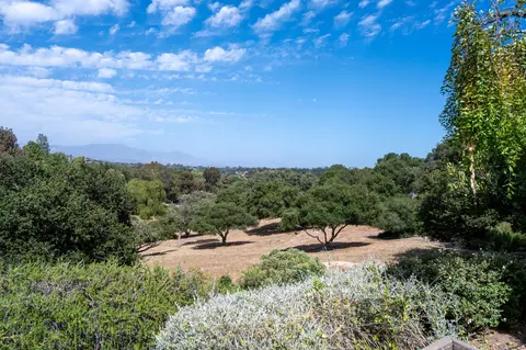 Exterior - 754 Hillside Dr, Solvang, CA 93463 photo 10 of 10