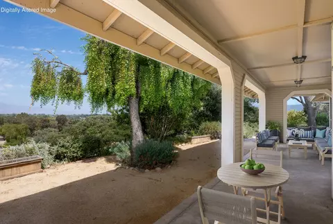 Exterior - 754 Hillside Dr, Solvang, CA 93463 photo 4 of 10