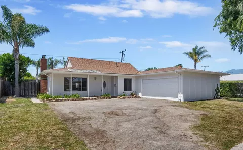 559 Zink Ave, Santa Barbara, CA 93111