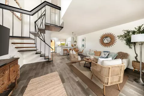 Living - 4700 Sandyland Rd UNIT 54, Carpinteria, CA 93013 photo 3 of 3