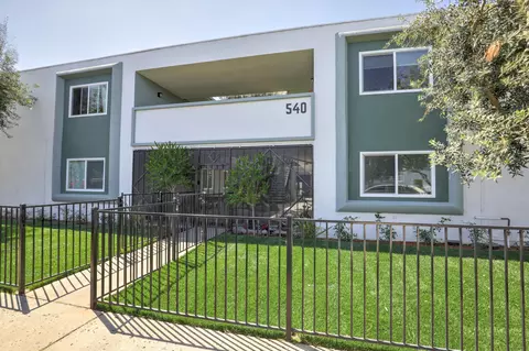 540 Cuesta Del Mar Dr, Oxnard, CA 93033