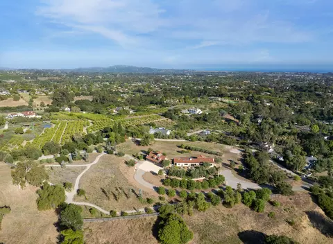 1150 N Fairview Ave, Goleta, CA 93117