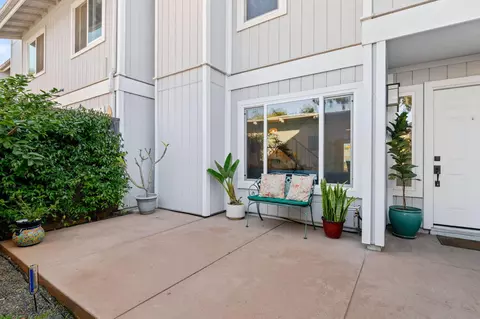 475 Cannon Green Dr UNIT B, Goleta, CA 93117