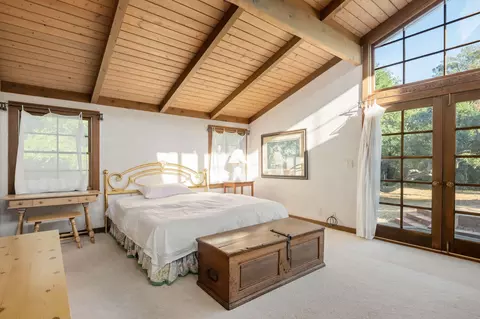 Bedroom - 1445 School House Rd, Montecito, CA 93108 photo 4 of 6
