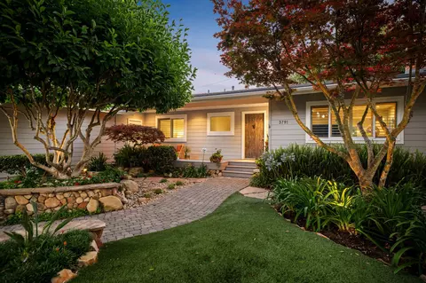 3791 Pescadero Dr, Santa Barbara, CA 93105